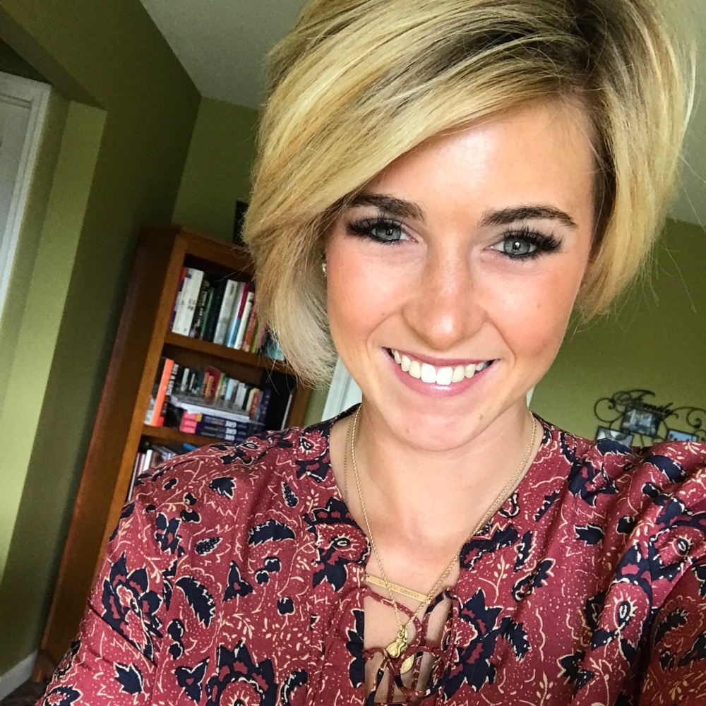 Meet your Posher, Gabriella